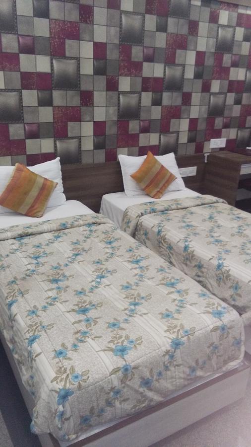 Hotel Samrat Diu Exterior photo
